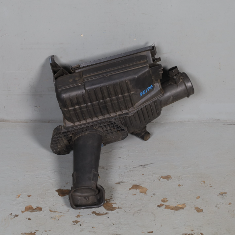 1997-2004 Porsche Boxster 986 Air Cleaner Filter Housing 99611012110 OEM