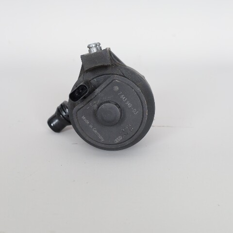 2017-2018 BMW 330e Electric Auxiliary Coolant Water Pump OEM