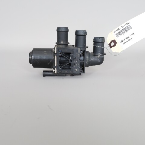 2017-2018 BMW 330e Heater Control Changeover Valve 64119147347 OEM