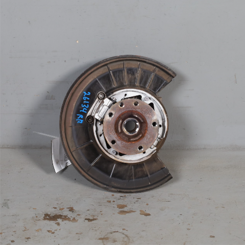 2011-2014 Porsche Cayenne Right Rear Spindle Knuckle Hub 95833161201 OEM