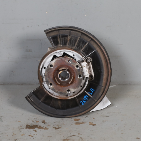 2013-2018 Porsche Cayenne Left Rear Spindle Knuckle Hub 95833161110 OEM