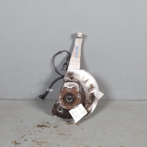 2011-2018 Porsche Cayenne Left Front Spindle Knuckle Hub OEM 95834115500