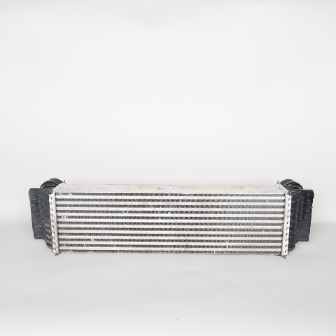 2010-2017 BMW 535i 535i GT 740i 740Li Intercooler 17517577115 OEM