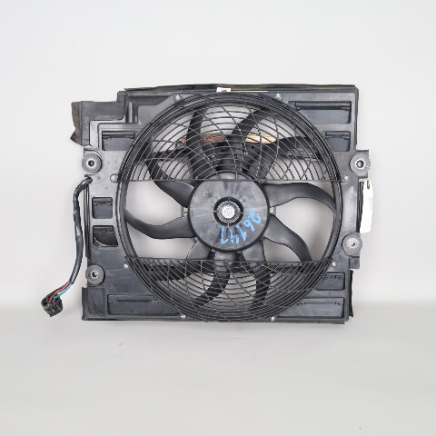 08-13 BMW 335i / 12-15 BMW X1 09-16 BMW Z4 Radiator Fan 67327561712 OEM