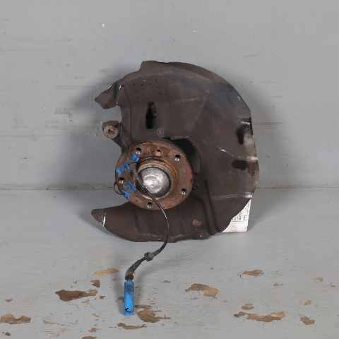 2001-2006 BMW 325i 330i Z4 Right Front Spindle Knuckle Hub 31211096430 OEM