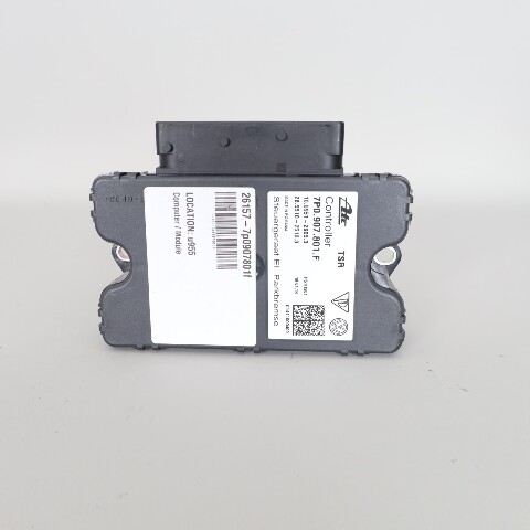 2011-2017 Volkswagen Touareg Parking Brake Module 7P0907801F OEM