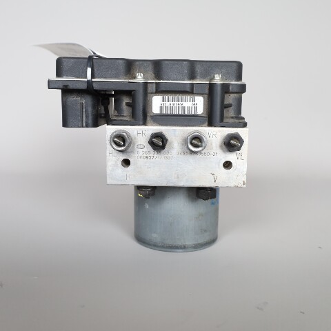 2006-2007 BMW 525i 530i 550i ABS Anti Lock Brake Pump 34516777798 OEM