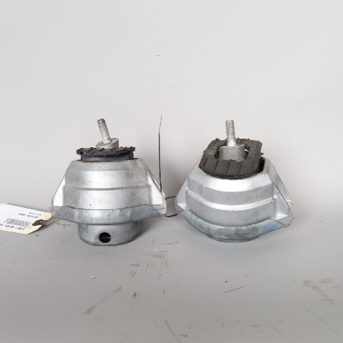 2004-2010 BMW 525i 528i 530i Engine Motor Mount Set Pair Right / Left OEM 22116761089