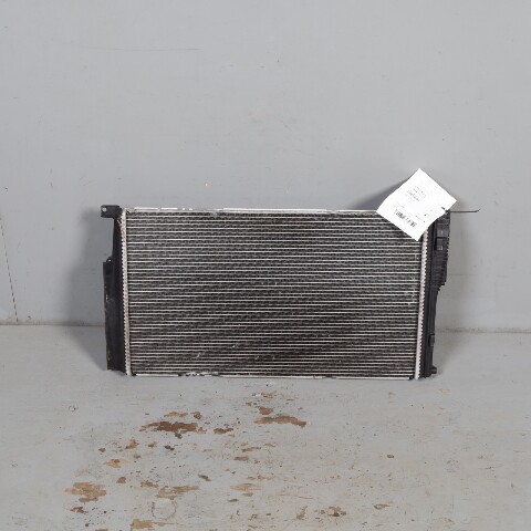 12-21 BMW 328i 320i 335i F30 i3 I01 i8 Engine Coolant Radiator OEM 17118672107