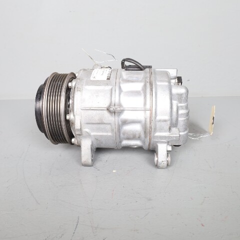 2017-2019 BMW 530i G30 2.0 AC Compressor OEM 64527945819