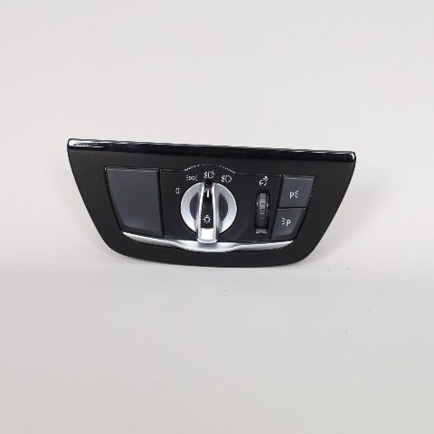2019 BMW 530i G30 Headlight Switch OEM 61319472967