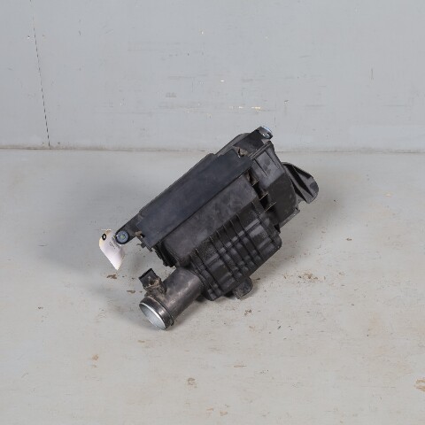 1997-2004 Porsche Boxster 986 Air Cleaner Filter Housing 99611012110 OEM