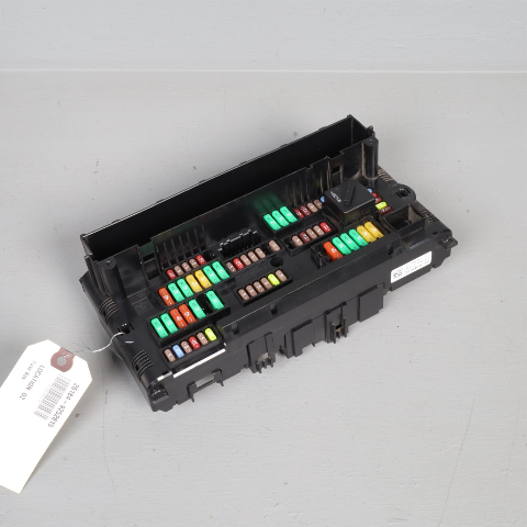 BMW 528i 535i 550i M5 640i 650 740i 750i Front Fuse Box 61149252815 OEM