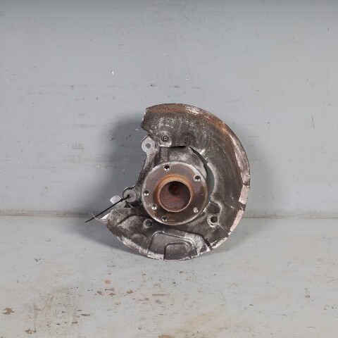 BMW 128i 135i 328i 330i 335i Z4 Right Front Spindle Hub 31216764444 OEM