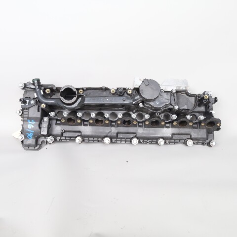 2009-2013 BMW 335d X5 3.0 M57 Diesel Cylinder Head Valve Cover 11127806061