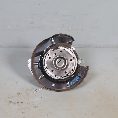 1997-2001 BMW 525i 528i 530i 540i Right Rear Spindle Knuckle Hub OEM