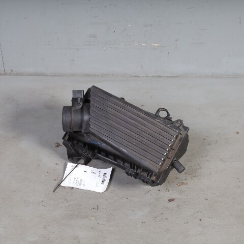 2006-2008 Audi A3 / 2006-2010 Volkswagen Beetle Air Cleaner Filter Box OEM