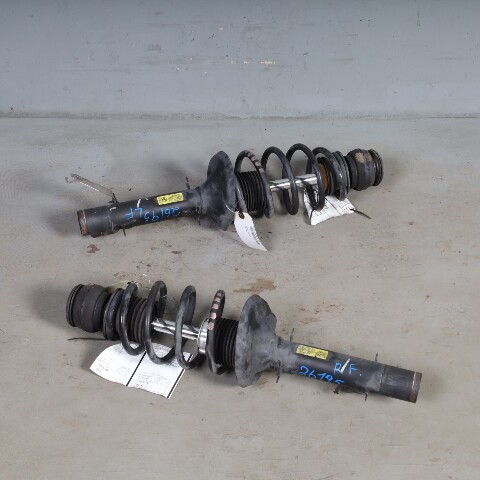 1998-2010 Volkswagen Beetle Front Strut Shock Absorber Set Right / Left OEM