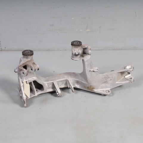 1999-2004 Porsche 911 996 Right Rear Suspension Bracket 99633105602 OEM
