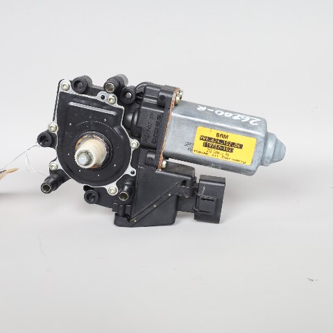 1999-2004 Porsche 911 996 Convertible Right Door Window Motor OEM 99662410204