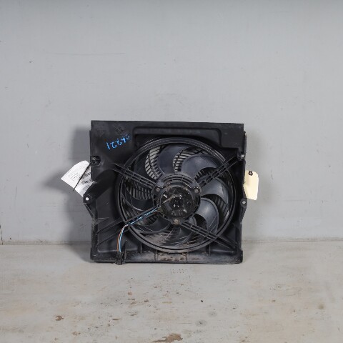 1996-2000 BMW Z3 Radiator Condenser Fan With Shroud OEM 64548397474