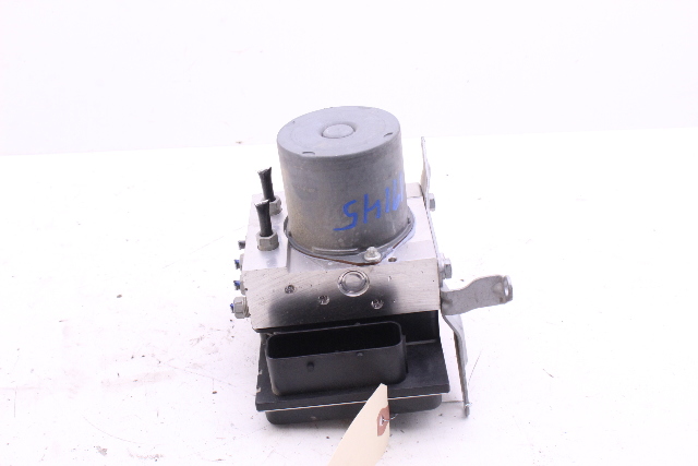 2006 BMW 325i ABS Anti Lock Brake Pump 34516775180 OEM