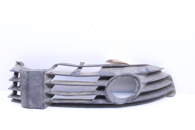 2001 2002 2003 2004 2005 Volkswagen Passat Right Fog Light Grille OEM