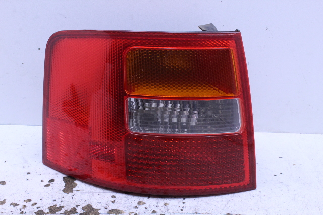 2003 2004 2005 Audi A6 Allroad Tail Light Lamp Left 4B9945095G OEM