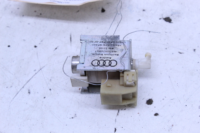 Audi Relay 40E90528B07 OEM