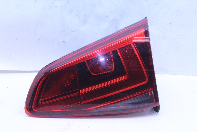 2015-2017 Volkswagen E-Golf Tail Light Right OEM