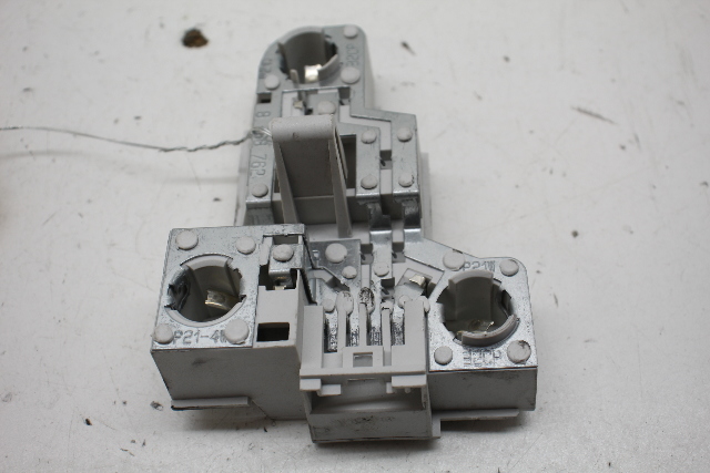 2001 BMW 323i 325i Wagon Tail Light Lamp Bulb Socket Right 8368762 OEM