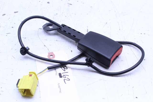 2003-2010 Porsche Cayenne Front Seat Belt Buckle Right OEM