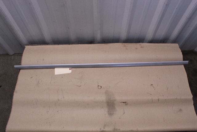 2001-2006 BMW M3 Right Front Door Moulding Trim 8208670 OEM