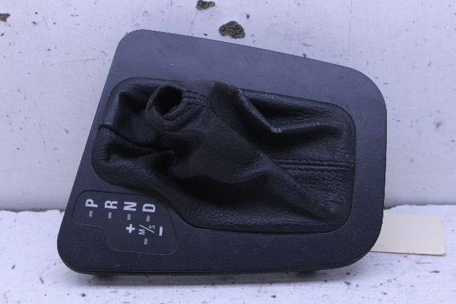 001 BMW 325i 330i Shift Console Shifter Trim 8257117 OEM