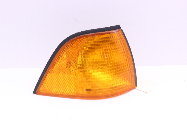 1995 BMW E36 318i Right Turn Corner Signal Light OEM