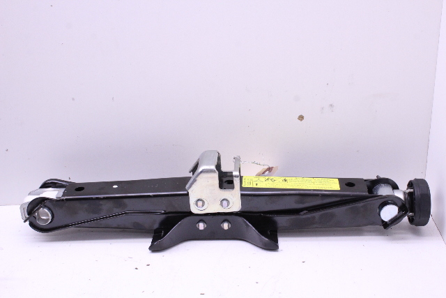 2009-2016 Audi A4 Tire jack 8K0011031C OEM