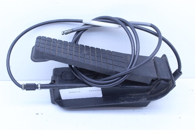 1999-2001 Porsche 911 996 Gas Accelerator Pedal 99642302509 OEM