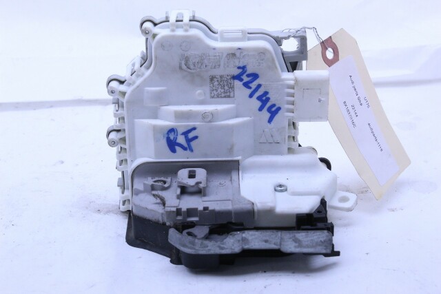 2017 2018 2019 2020 Audi A4 B9 Front Door Latch Lock Clasp Right OEM