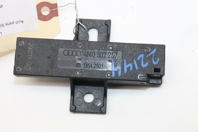 2020 Audi A4 B9 Keyless Entry Antenna OEM