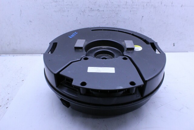 2020 2021 Audi Q5 Rear Subwoofer Speaker OEM