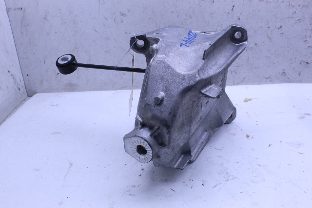 2017 2018 2019 2020 Audi A4 B9 Engine Motor Mount Bracket Support Left OEM