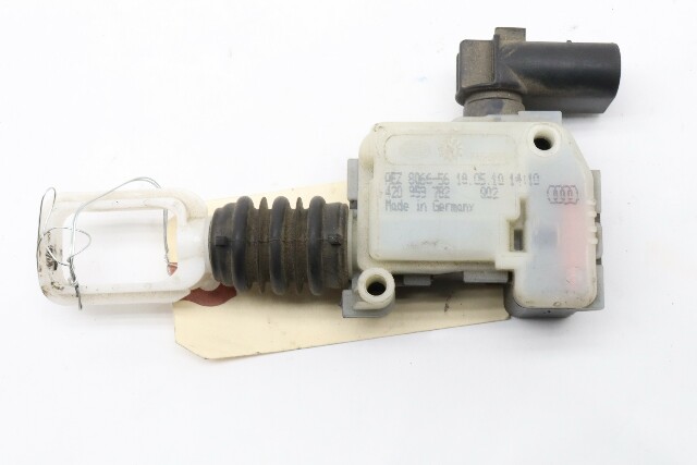 2010 Audi R8 Rear Tailgate Lock Latch Actuator OEM
