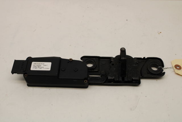 2015 2016 2017 2018 Audi Q3 8U Trunk Lid Latch Lock Striker Plate Actuator Motor OEM