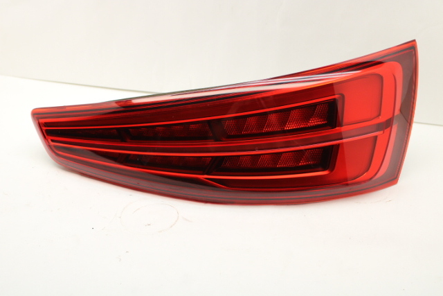 2016 2017 2018 Audi Q3 8U Tail Light Right - 8U0945094AC OEM