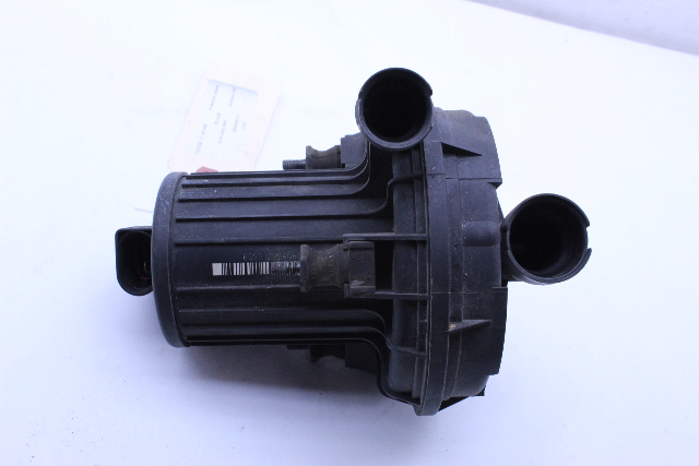 2002 Volkswagen Passat Secondary Air Injection Pump 3B0906613 OEM