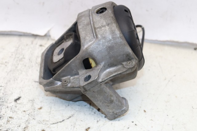 2009 2010 2011 2012 Audi A4 A5 Q5 CAEB Engine Motor Mount OEM
