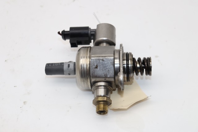 Audi A3 Q3 TT Volkswagen Beetle Eos Golf Jetta Passat High Pressure Fuel Pump - 06H127025M