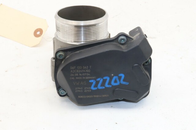 Audi A3 A4 A5 A6 Q5 Volkswagen Jetta Golf 2.0 Throttle Body 06F133062T OEM