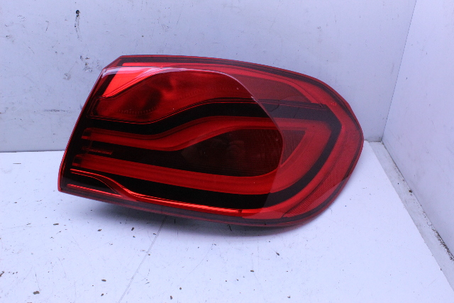 2018 2019 2020 BMW 430i M4 F82 Tail Light Lamp Right 7426056 OEM