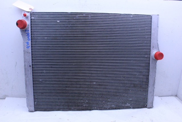 2012 2013 2014 2015 2016 BMW M5 M6 7570095 Radiator OEM